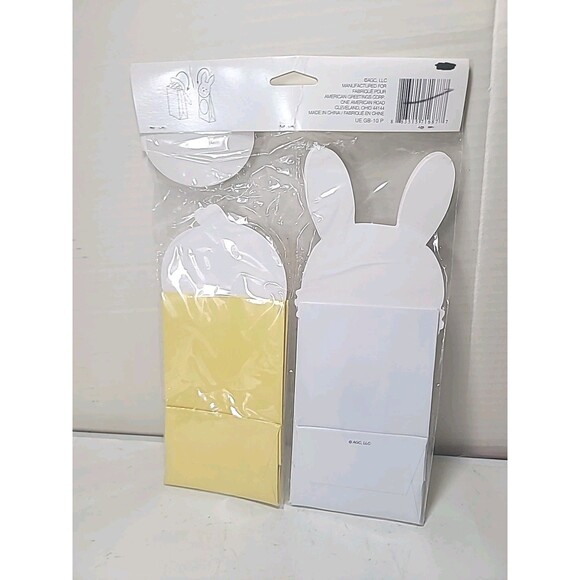 NEW American Greeting 4 Stand Up Easter Bunny Chick Goody Bags - Picture 5 of 6